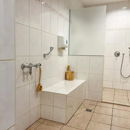 Cosy Getaway Mit Schwimmbad Und Sauna Διαμέρισμα Lenzkirch